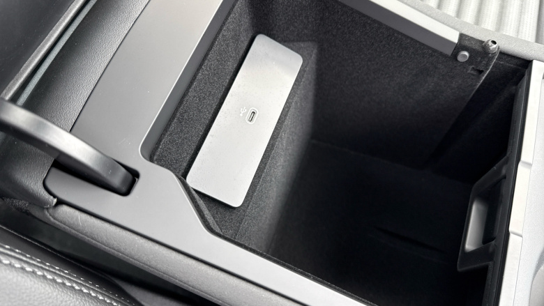 Land Rover Discovery Sport 1.5 P270e Landmark 5dr Auto [5 Seat] Station Wagon